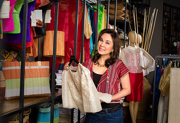 ethnic filipiniana attire