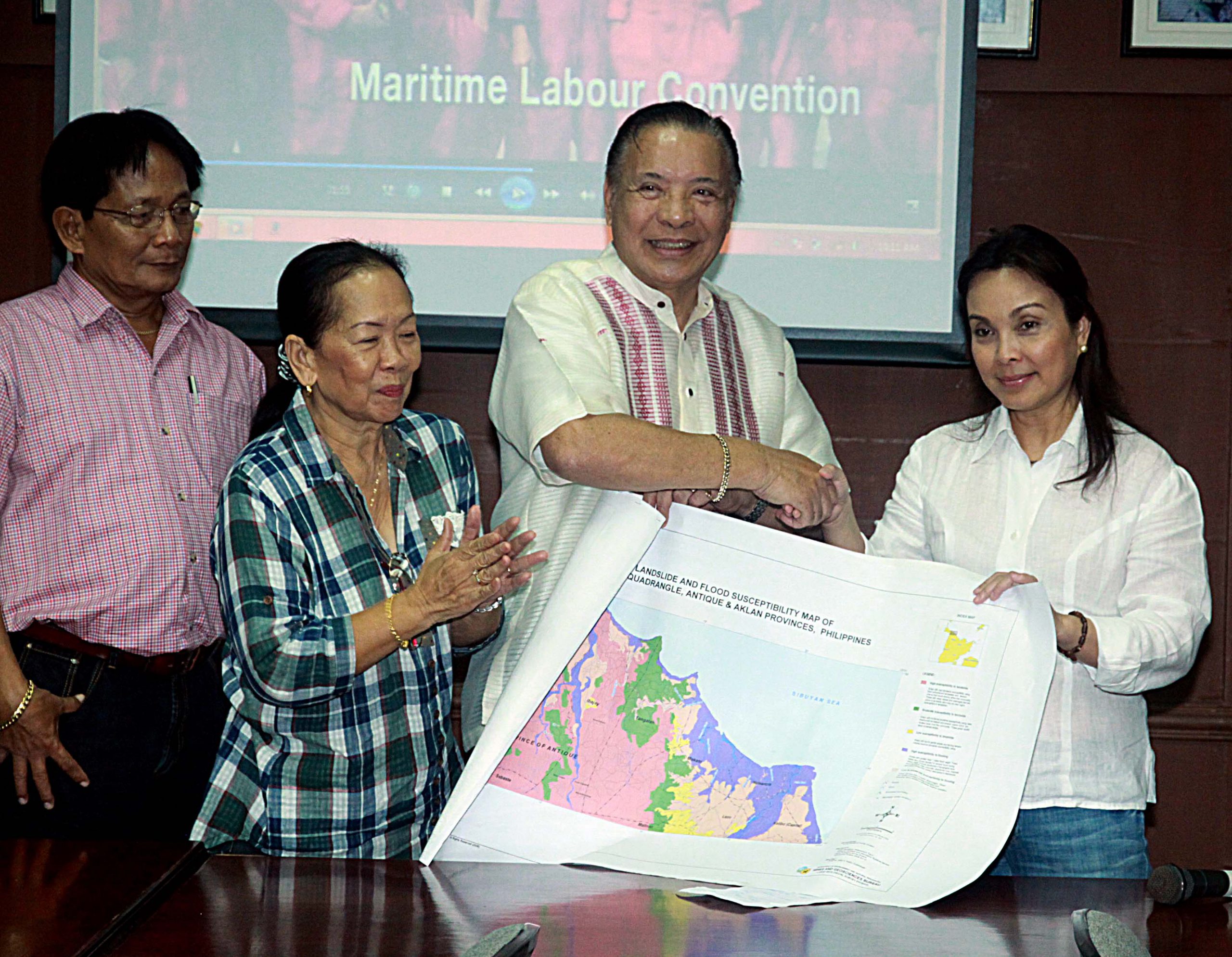 Loren Brings Green Campaign to Panay Island